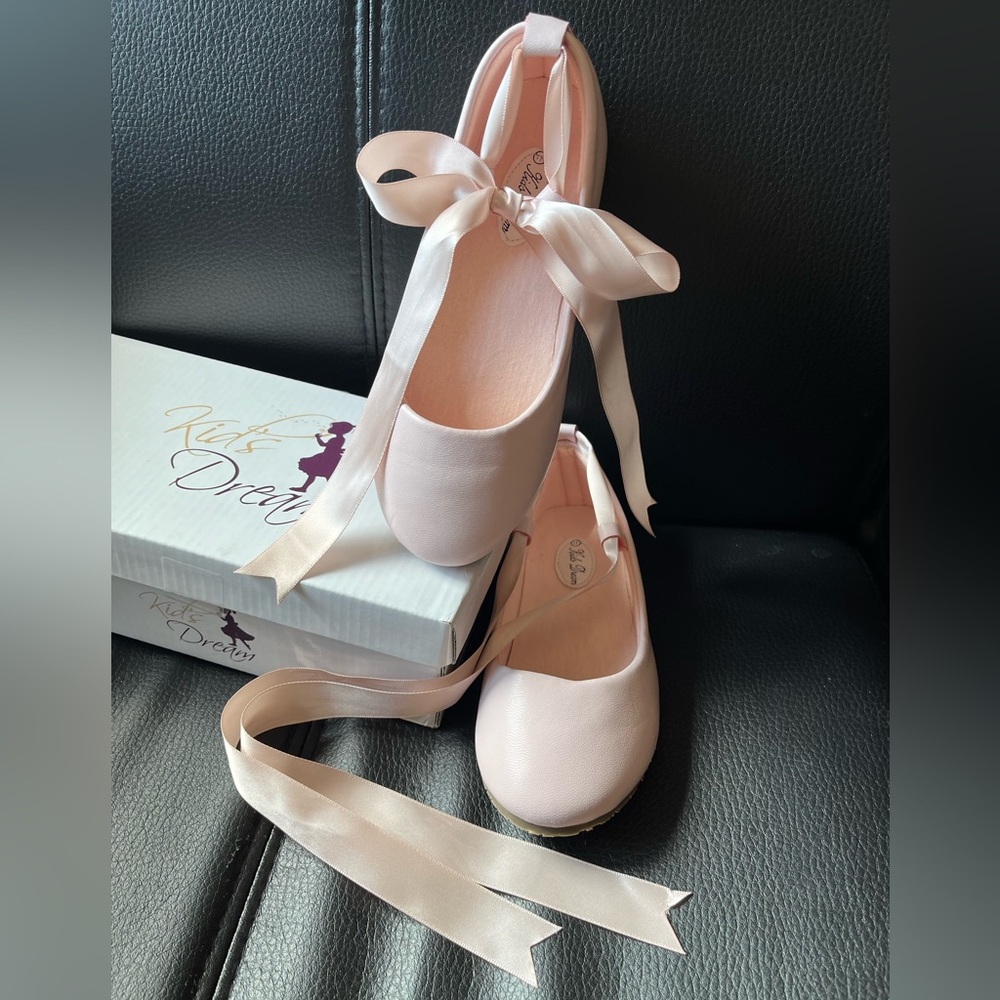 Toddler Ballerina Shoes - Lightly Worn